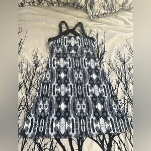 Womens Soybu Ikat active dress with Bra black white cross back Size small EUC